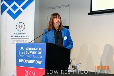 DEM_DISCOVERY_191128_957