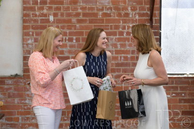 December 2021 / SASHA-PIPA-ZOE-xmas-gifts_211201_031