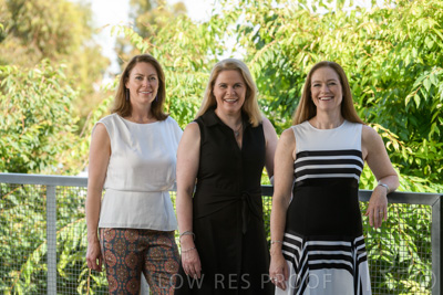 December 2021 / SASHA-PIPA-ZOE_211201_004