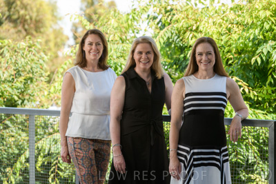 December 2021 / SASHA-PIPA-ZOE_211201_005