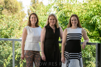 December 2021 / SASHA-PIPA-ZOE_211201_008