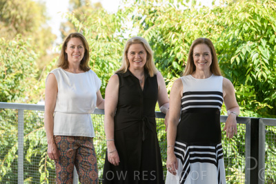 December 2021 / SASHA-PIPA-ZOE_211201_011