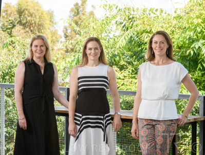 December 2021 / SASHA-PIPA-ZOE_211201_025