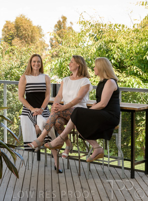 December 2021 / SASHA-PIPA-ZOE_211201_037