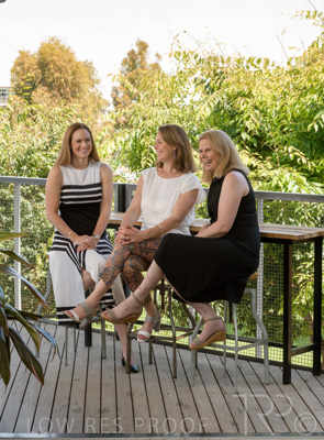 December 2021 / SASHA-PIPA-ZOE_211201_043