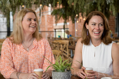 December 2021 / SASHA-PIPA-ZOE_211201_112