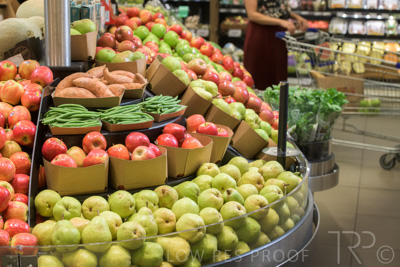 March 2021 / MARKET_TRAYS_210310_005