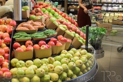 March 2021 / MARKET_TRAYS_210310_006