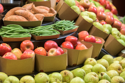 March 2021 / MARKET_TRAYS_210310_009