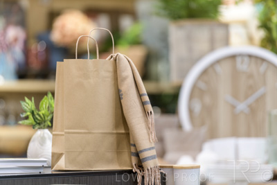 March 2021 / PAPERPACK_210318_007