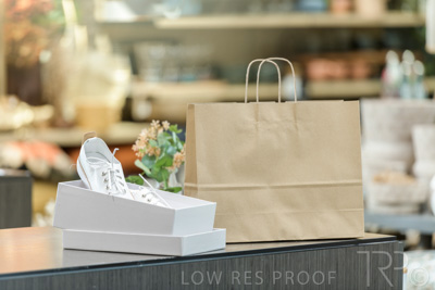 March 2021 / PAPERPACK_210318_008