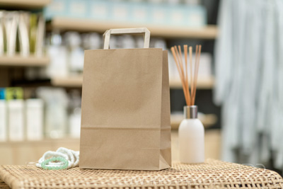 March 2021 / PAPERPACK_210318_023