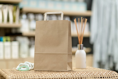 March 2021 / PAPERPACK_210318_024