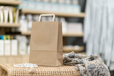 March 2021 / PAPERPACK_210318_030