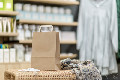 March 2021 / PAPERPACK_210318_032