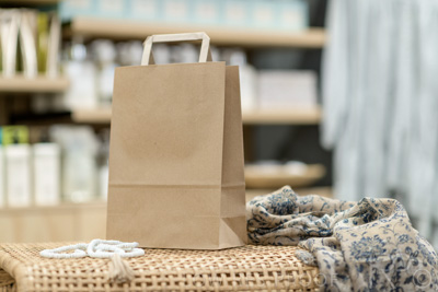 March 2021 / PAPERPACK_210318_035