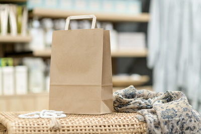 March 2021 / PAPERPACK_210318_036