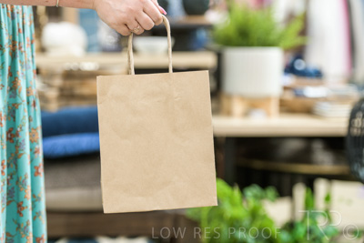 March 2021 / PAPERPACK_210318_085