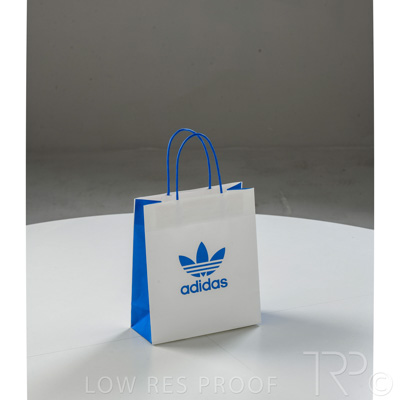 June 2021 / C961P0326-ADIDAS-SATCHEL-blue-white-sml_210624_014