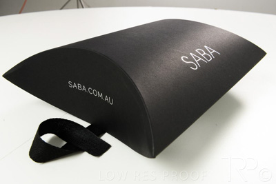 September 2021 / Q903P1818-SABA-PILLOW-BOX_detail_02