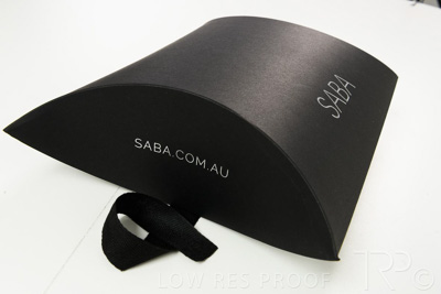 September 2021 / Q903P1818-SABA-PILLOW-BOX_detail_04