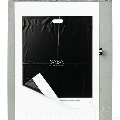 September 2021 / Y971P0142-SABA-eSACTHEL-Medium_02