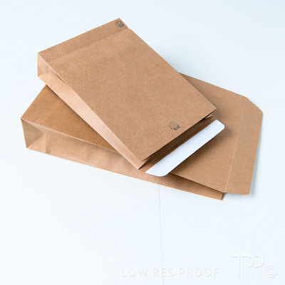 February 2022 / B663S0010-B670S0010_005