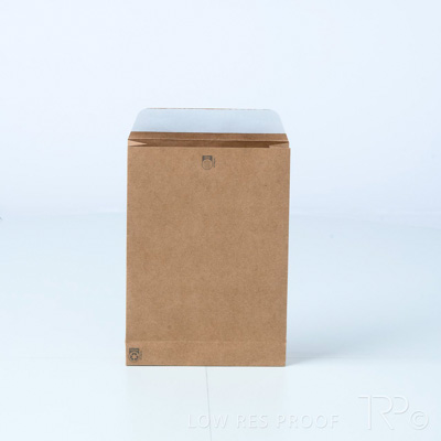 February 2022 / B670S0010_008