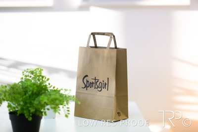 May 2022 / SPORTSGIRL-GEN_220510_080