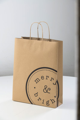 August 2022 / C210S0372-Merry& Bright_001