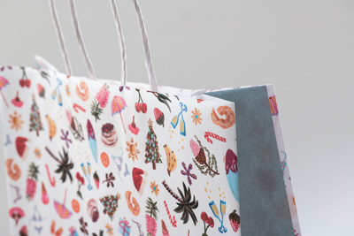 August 2022 / C210s0401-FUN-IN-THE-SUN-details_002