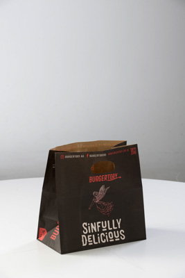 August 2022 / C040P0426_BURGERTORY-BAG-SMALL_002