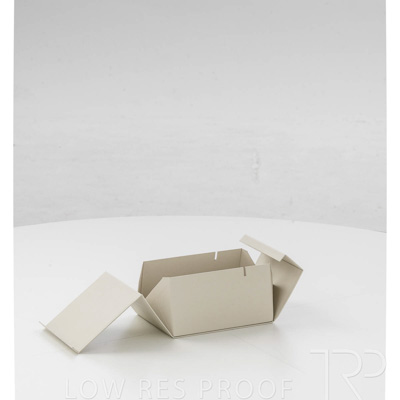 September 2022 / Q903P1758-COUNTRY-ROAD-BOX-2