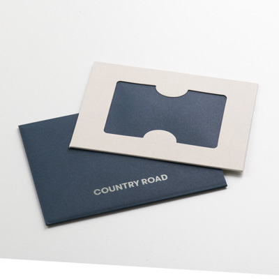 October 2022 / Q903P1292_Country_road_gift_card_holder-001