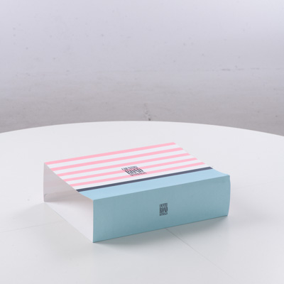 October 2022 / Q903P1933-COUNTRY-ROAD-LARGE-01