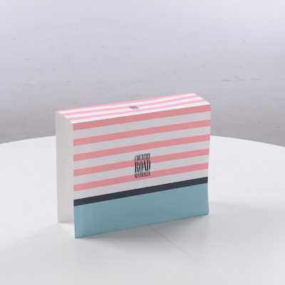 October 2022 / Q903P1933-COUNTRY-ROAD-LARGE-02