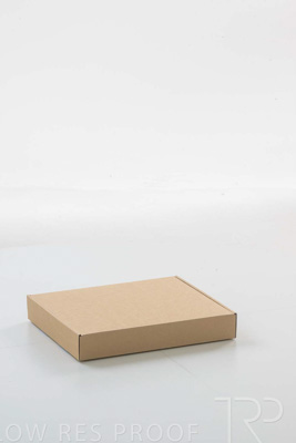 November 2023 / M920P0575-Camilla-Box-4