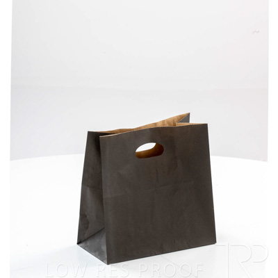 July 2023 / C040S0029-Small-D-Bag_230704_029