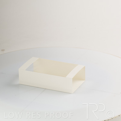 May 2024 / Macrone-Box_240511_016