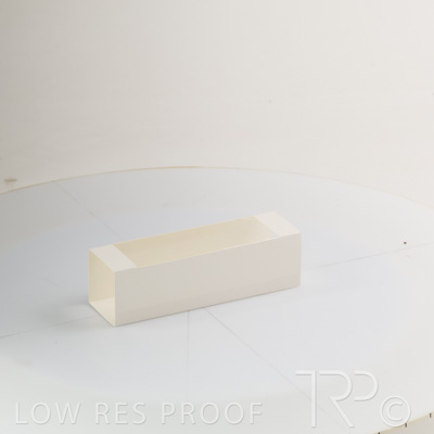 May 2024 / Macrone-Box_240511_017