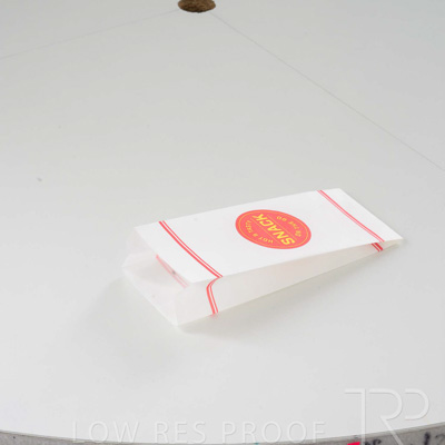 August 2024 / B434S0023-Snack-Bag-240819-4