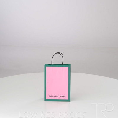 August 2024 / CP637P0013-CR-XMAS-BAG-SML-240819-2