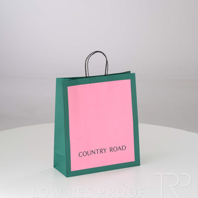 August 2024 / CP954P0651-CR-XMAS-BAG-LG-240819-1