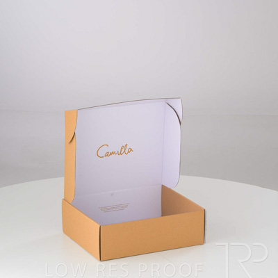 August 2024 / M923P0097-Camilla-XL-Shipper-240819-1