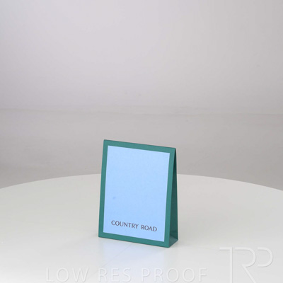 August 2024 / Y995P0315-CR-Envelope-XMAS-MED-240819-3