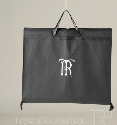 September 2024 / Terebnry-Suit-Bag_006