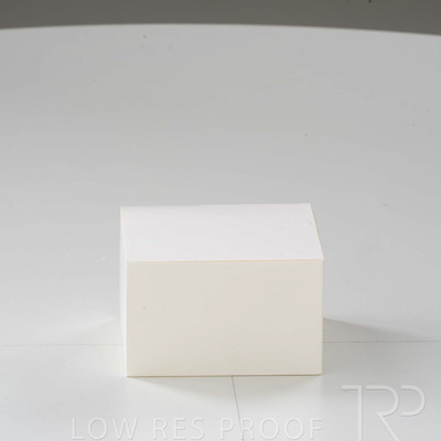 September 2024 / Windowless_CLB_Carton_005