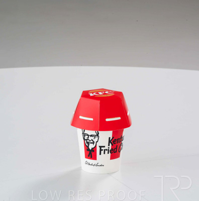 February 2025 / U717P0010-P966P0092-KFC-Hot-Tub-with-Lid_002