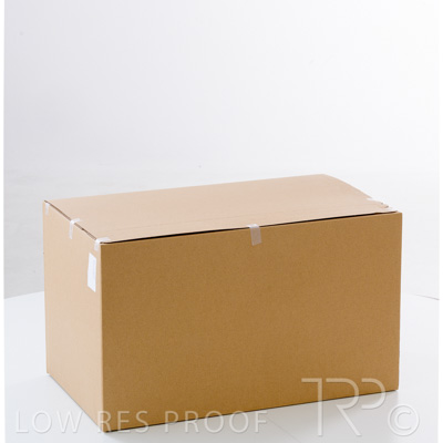 March 2025 / M920P0619-RMW-Luggage_002