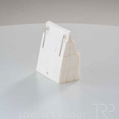 April 2025 / Grape-Bag-250422-_Z8E3656